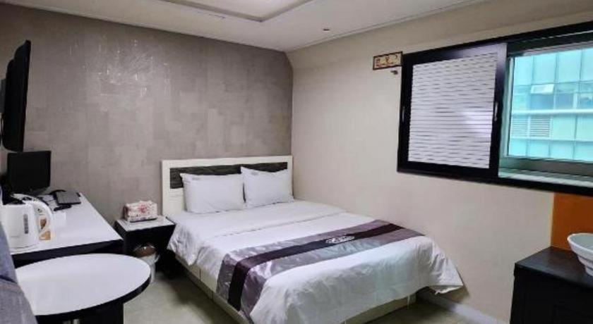 Novalus Tourist Hotel Seoul Exterior foto